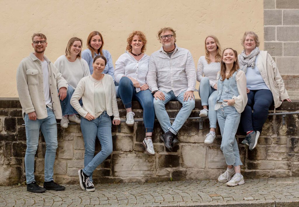 Unser Team: Johann Fireoved, Claudia Waibel, Lea Zarpentin, Kirstin Mühlen, Verena & Michi Franz-Kowalski, Nina Widmann, Sophie Heßler, Sigrun Götschel