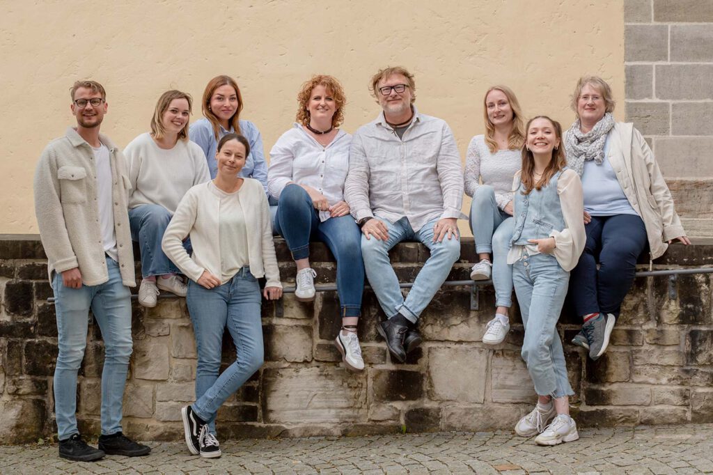 Unser Team: Johann Fireoved, Claudia Waibel, Lea Zarpentin, Kirstin Mühlen, Verena & Michi Franz-Kowalski, Nina Widmann, Sophie Heßler, Sigrun Götschel